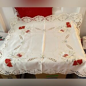 NEW Beautiful Asian inspired candles & red bells table centre cloth